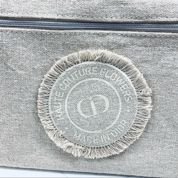 CHRISTIAN DIOR NATURAL LINEN ZIPPER MAKEUP BAG - Picture 6 of 6